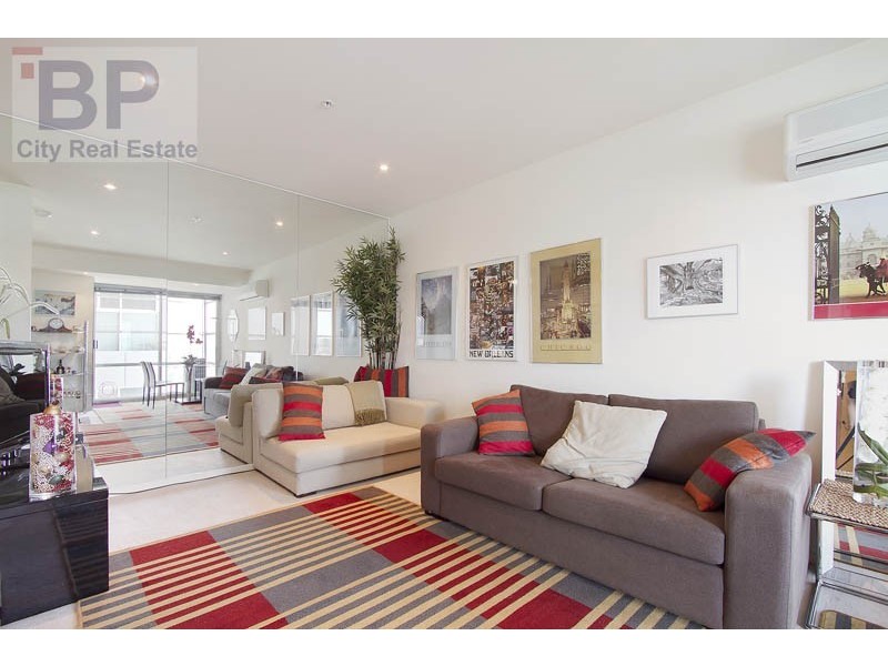 1807/25-33 Wills Street, Melbourne VIC 3000