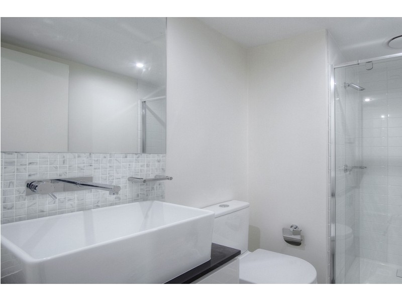 1806/8 Exploration Lane, Melbourne VIC 3000