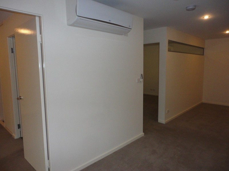 105/8 Exploration Lane, Melbourne VIC 3000