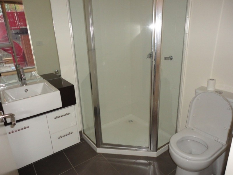 105/8 Exploration Lane, Melbourne VIC 3000