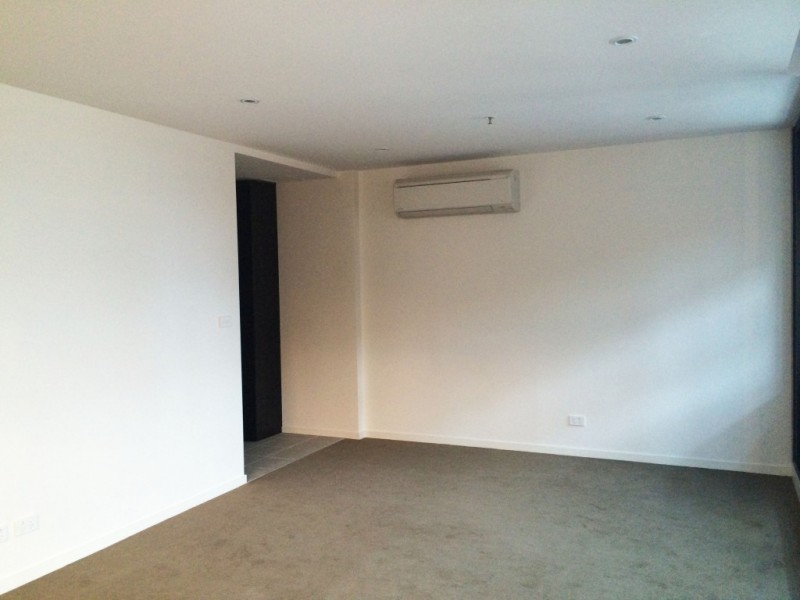 503/8 Sutherland Street, Melbourne VIC 3000