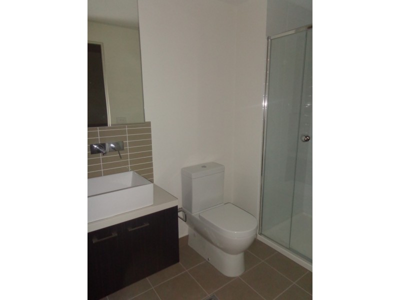 503/8 Sutherland Street, Melbourne VIC 3000