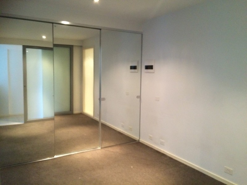 1910/8 Downie Street, Melbourne VIC 3000