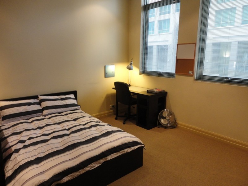 2/406 La Trobe Street, Melbourne VIC 3000