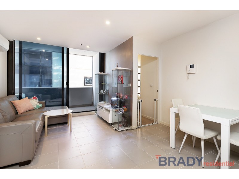 1803/8 Sutherland Street, Melbourne VIC 3000