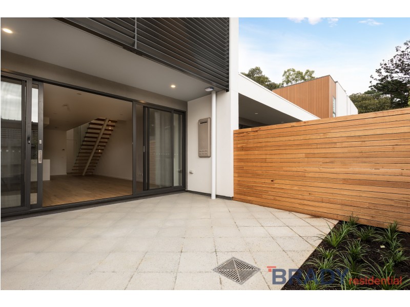 18/19 Landcox Street, Brighton East VIC 3187