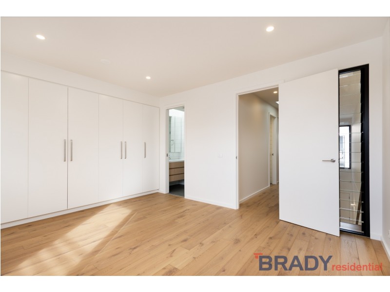 18/19 Landcox Street, Brighton East VIC 3187