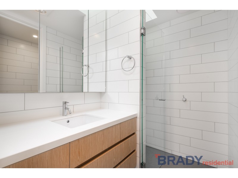 18/19 Landcox Street, Brighton East VIC 3187