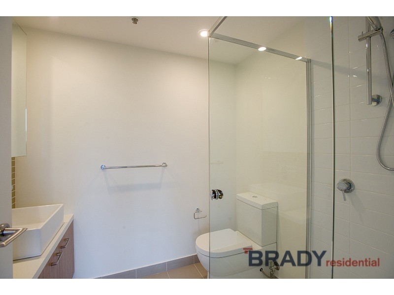 706/5 Sutherland Street, Melbourne VIC 3000