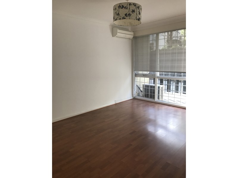 3/209 Dandenong Road, Prahran VIC 3181