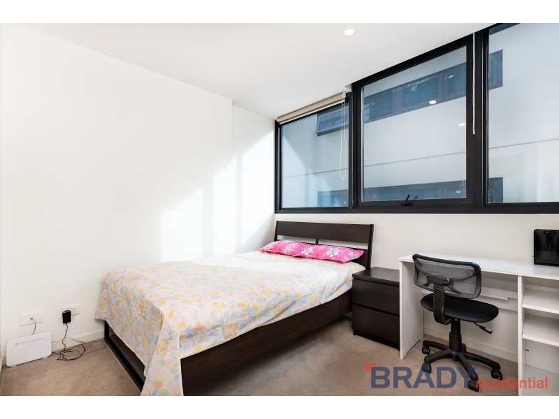 1004/8 Sutherland Street, Melbourne VIC 3000