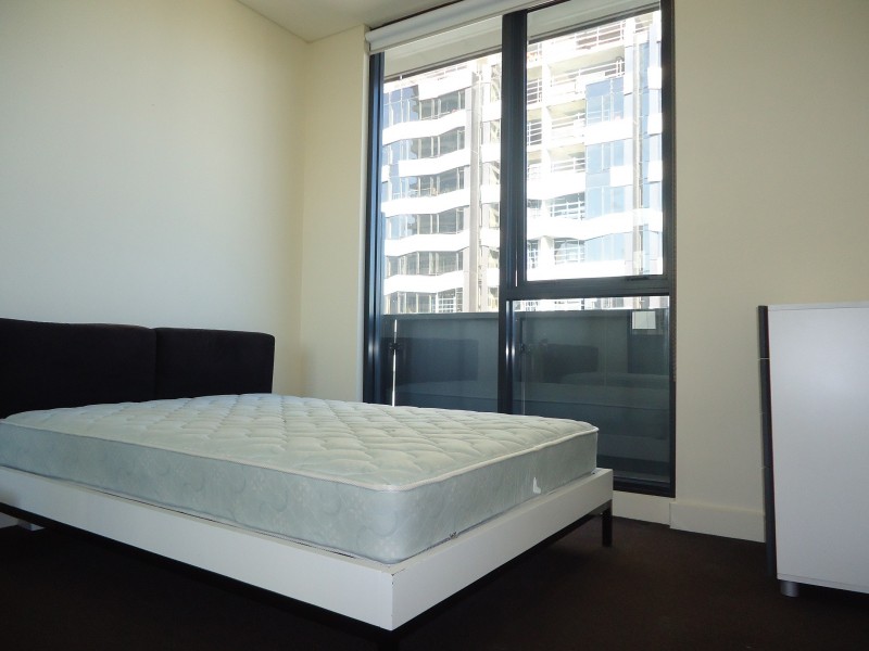 1205/455 Elizabeth Street, Melbourne VIC 3000