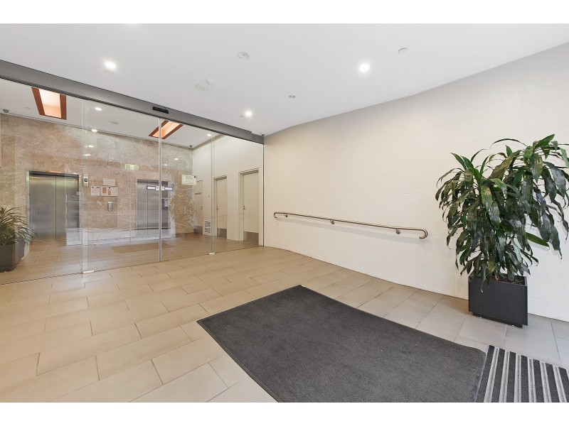 1701/8 Exploration Lane, Melbourne VIC 3000