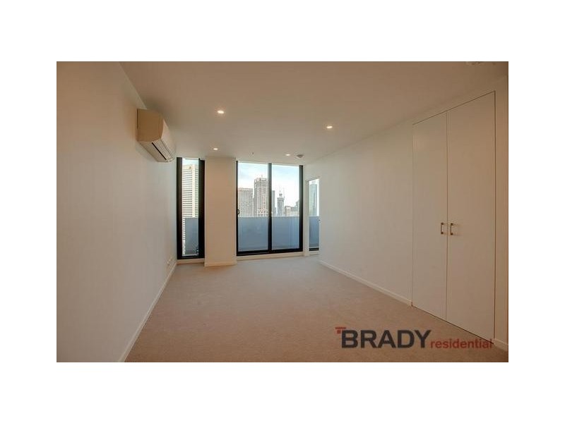2502/8 Sutherland Street, Melbourne VIC 3000