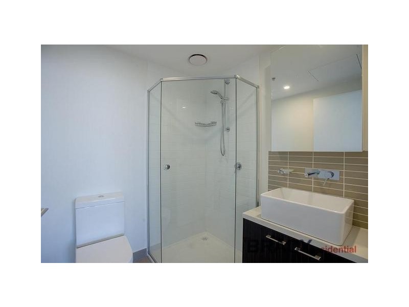 2502/8 Sutherland Street, Melbourne VIC 3000