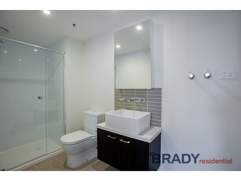 1805/8 Sutherland Street, Melbourne VIC 3000