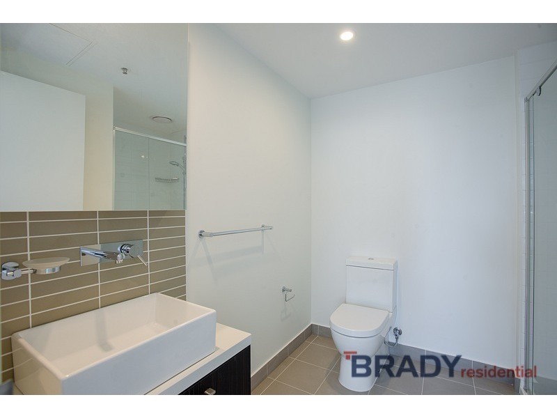 1805/8 Sutherland Street, Melbourne VIC 3000