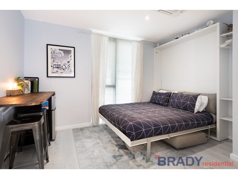 202/8 Exploration Lane, Melbourne VIC 3000