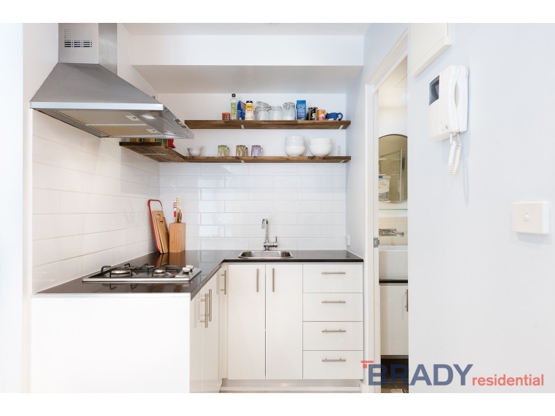 202/8 Exploration Lane, Melbourne VIC 3000