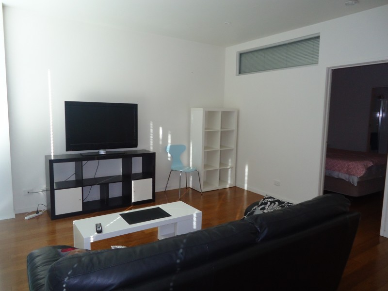 1702/25-33 Wills Street, Melbourne VIC 3000