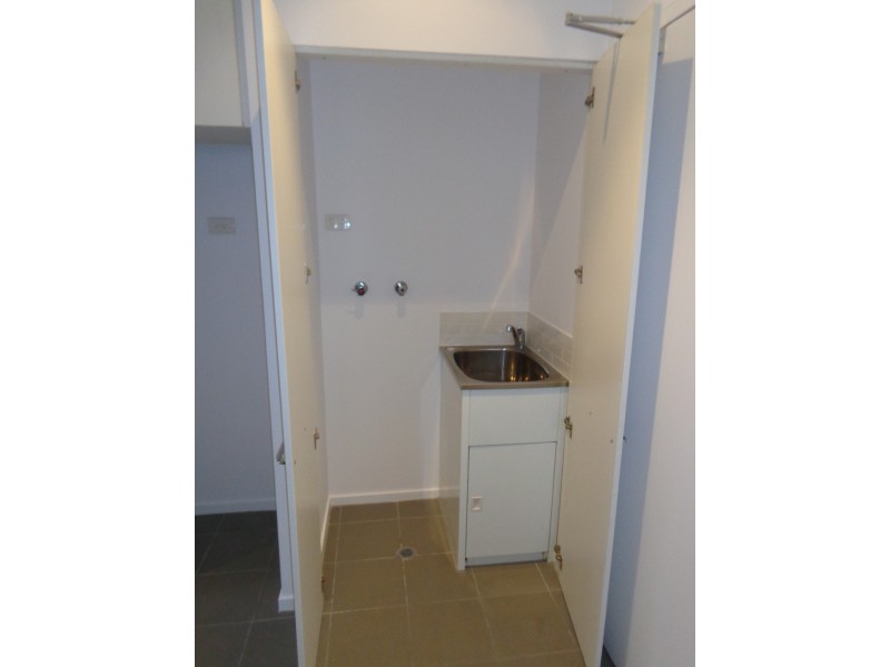 2007/25-33 Wills Street, Melbourne VIC 3000