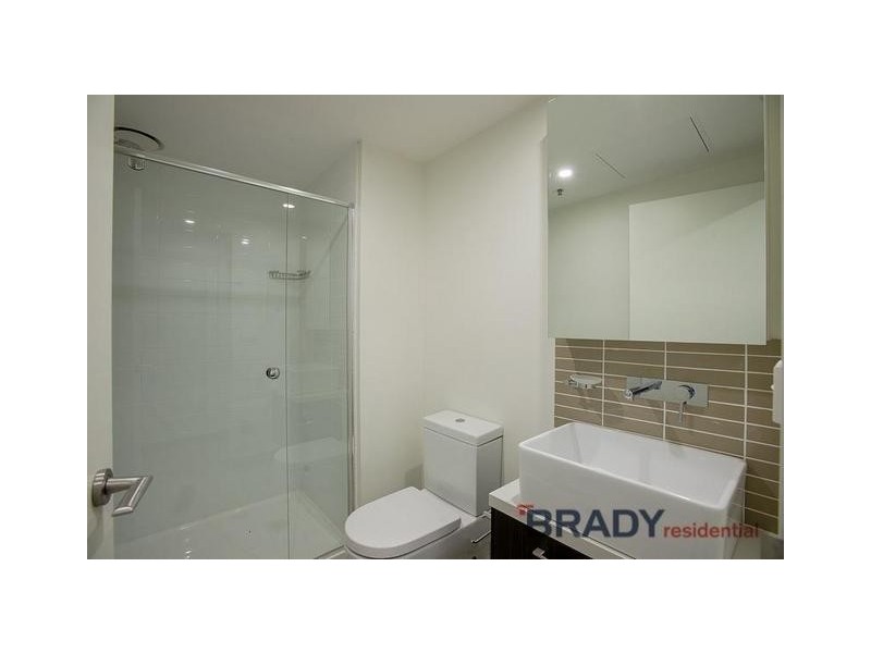 3309/8 Sutherland Street, Melbourne VIC 3000