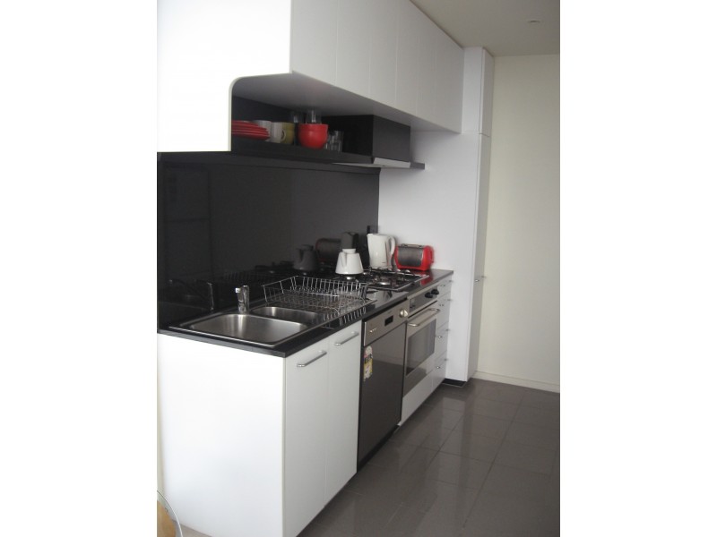 2401/22-40 Wills Street, Melbourne VIC 3000