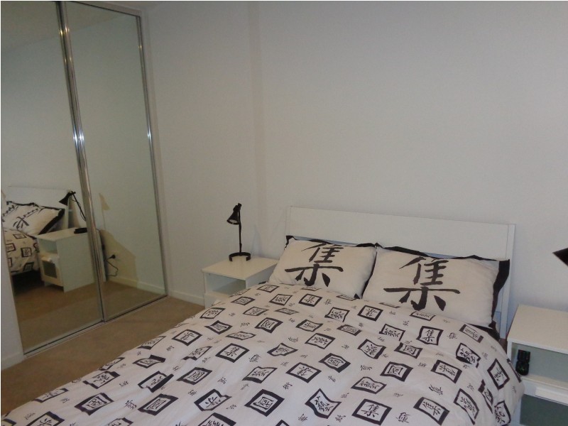 703/8 Sutherland Street, Melbourne VIC 3000