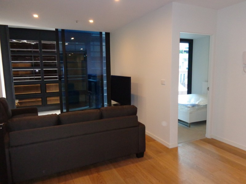 404/8 Sutherland Street, Melbourne VIC 3000