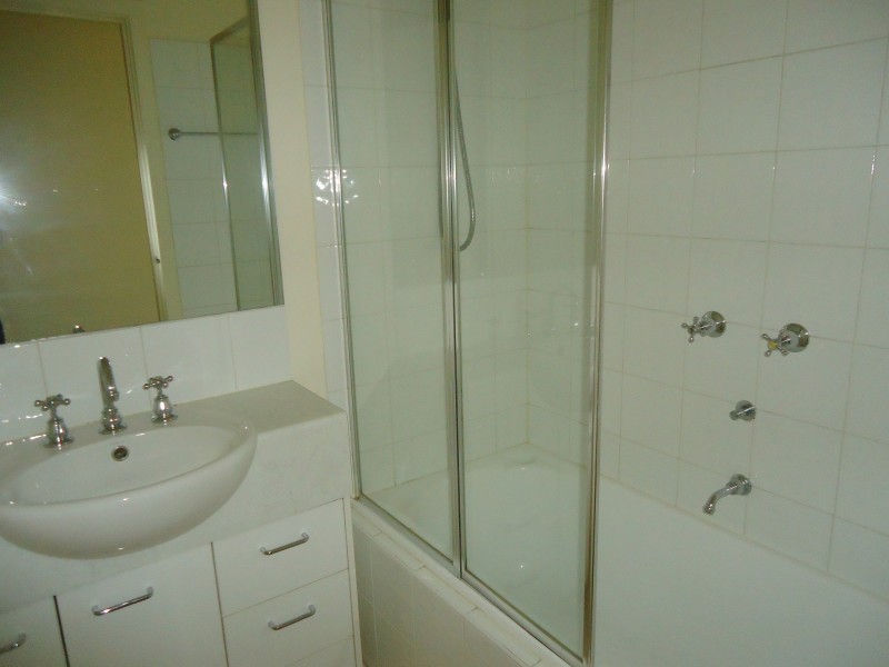 1208/455 Elizabeth Street, Melbourne VIC 3000