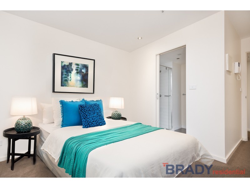 806/8 Exploration Lane, Melbourne VIC 3000