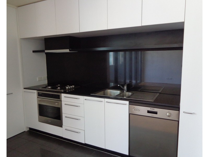 706/22-40 Wills Street, Melbourne VIC 3000