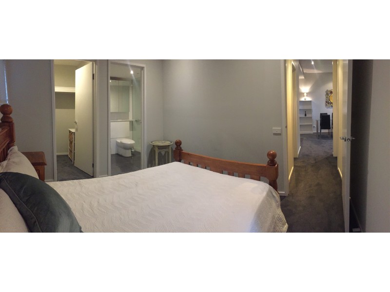 1607/22-40 Wills Street, Melbourne VIC 3000