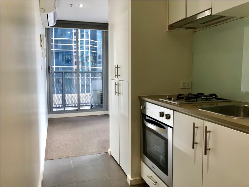 806/8 Exploration Lane, Melbourne VIC 3000
