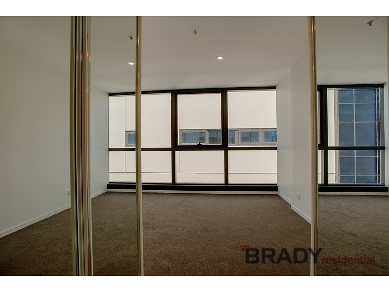 3603/8 Sutherland Street, Melbourne VIC 3000
