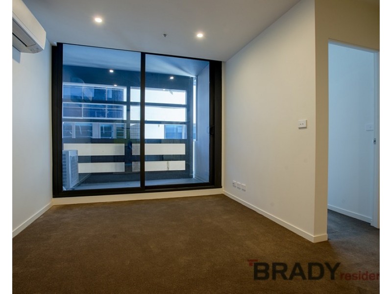 704/8 Sutherland Street, Melbourne VIC 3000
