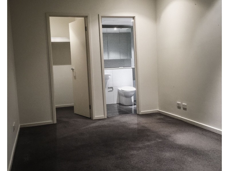 207/22-40 Wills Street, Melbourne VIC 3000