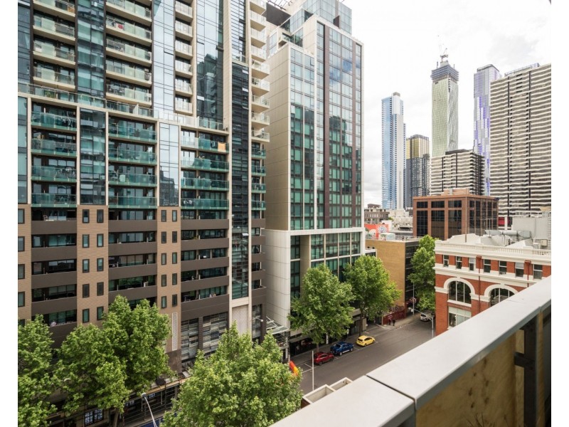 702/25 Wills Street, Melbourne VIC 3000