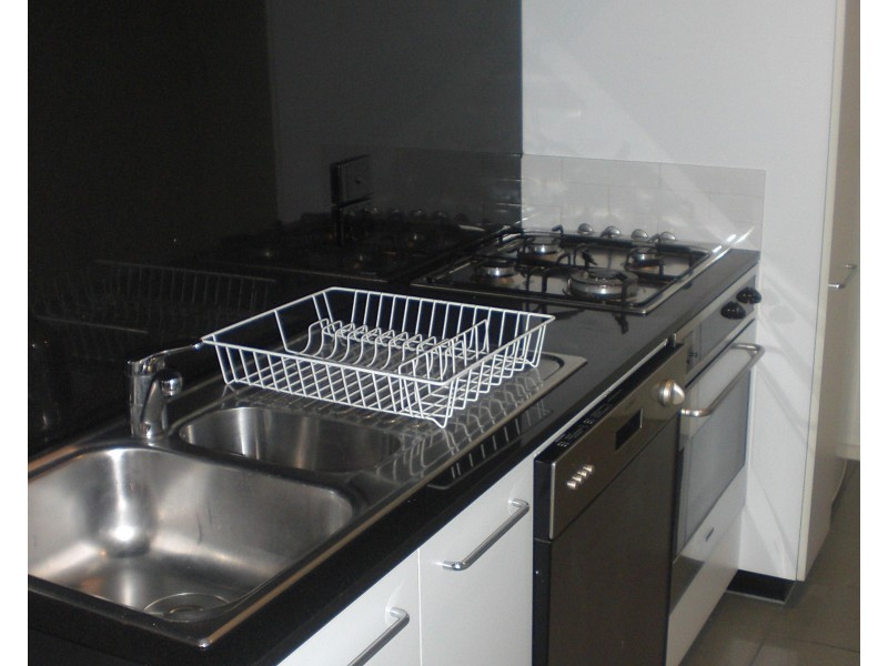 2105/22-40 Wills Street, Melbourne VIC 3000