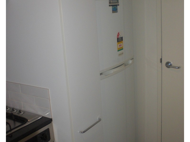 2105/22-40 Wills Street, Melbourne VIC 3000