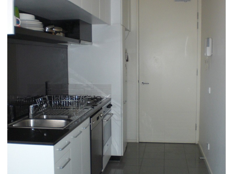 2105/22-40 Wills Street, Melbourne VIC 3000