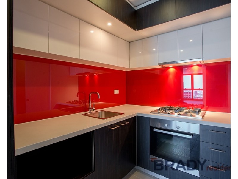 3709/8 Sutherland Street, Melbourne VIC 3000