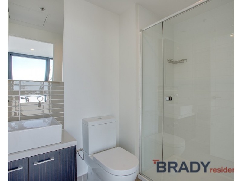 3709/8 Sutherland Street, Melbourne VIC 3000