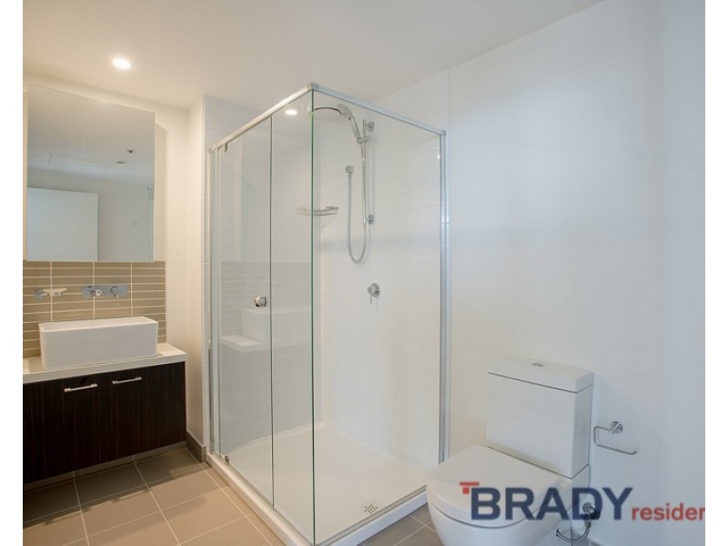 808/8 Sutherland Street, Melbourne VIC 3000