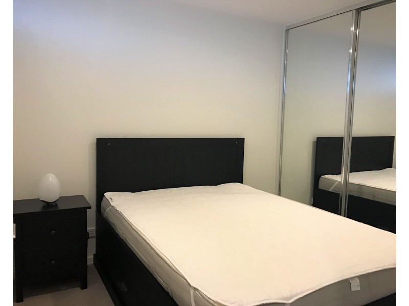 3102/5 Sutherland Street, Melbourne VIC 3000