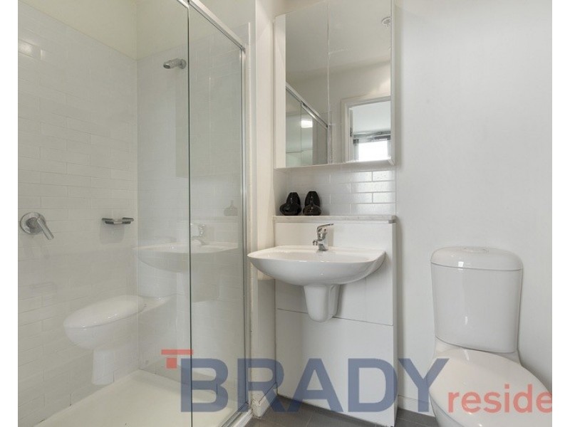 1905/25-33 Wills Street, Melbourne VIC 3000