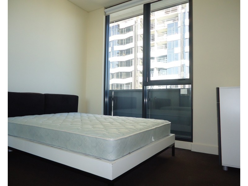 1205/455 Elizabeth Street, Melbourne VIC 3000