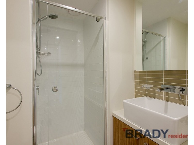 1406/5 Sutherland Street, Melbourne VIC 3000