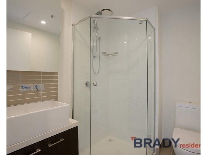 3801/8 Sutherland Street, Melbourne VIC 3000