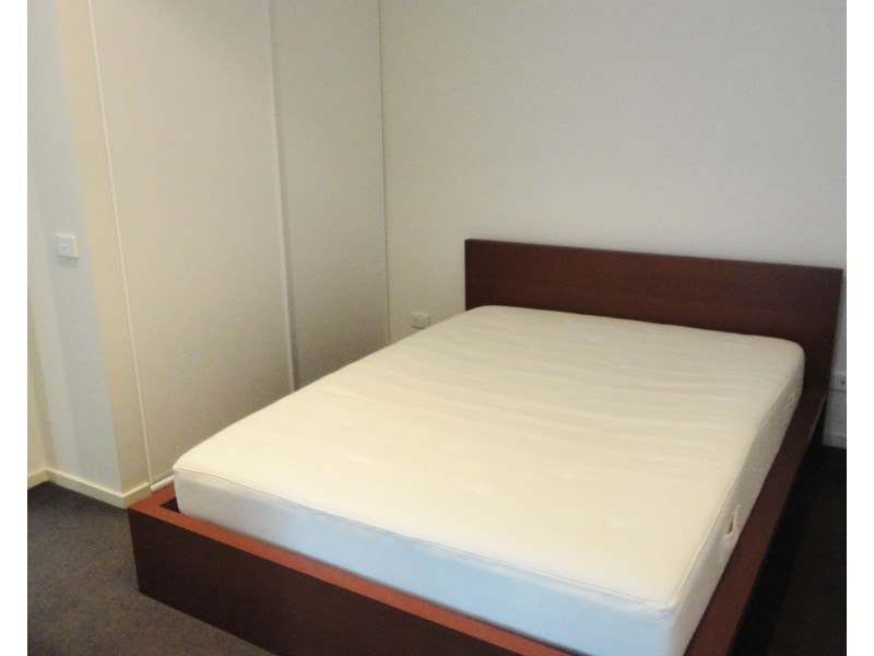 605/22-40 Wills Street, Melbourne VIC 3000